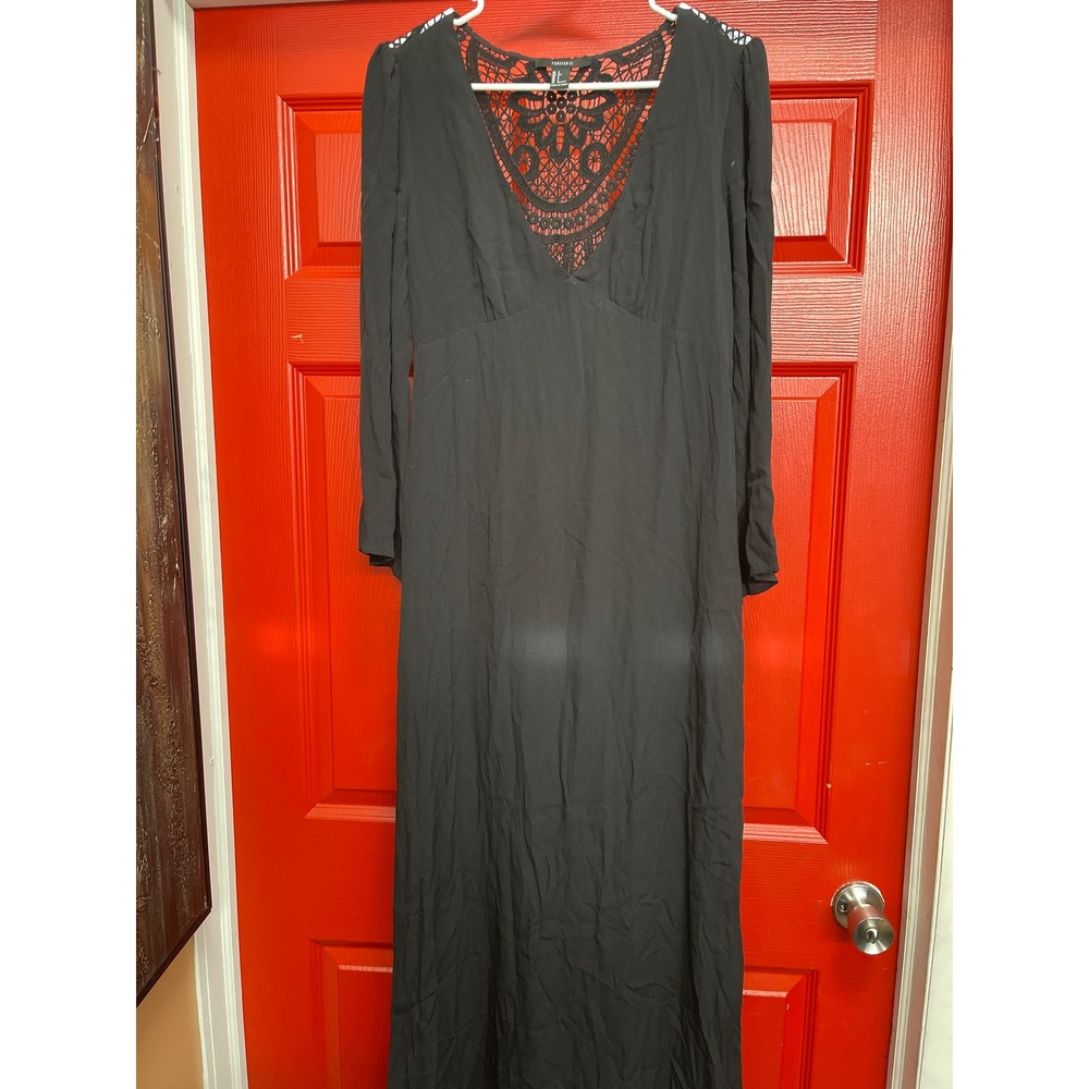 Forever 21 Black Crochet Lace Back Maxi Dress Long Sleeve V-Neck Boho Small